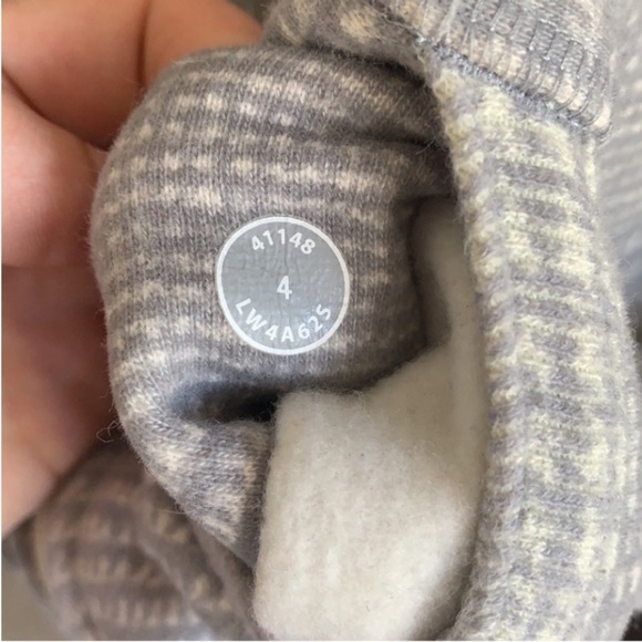 Lululemon Athletica Gray and Cream Jacket - Picture 10 of 13